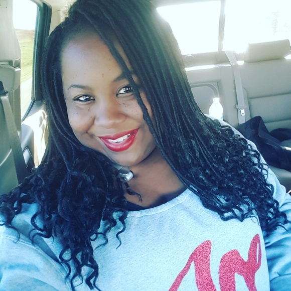 Meet your Posher, Lashasta - Picture 1 of 1